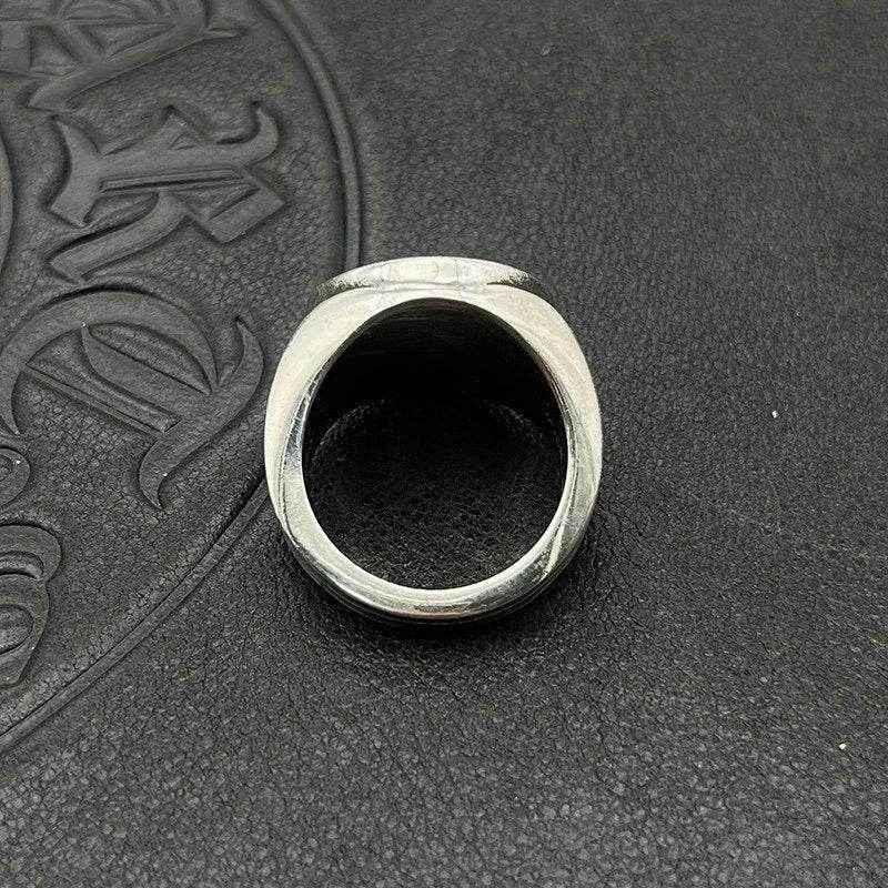 Chrome Hearts Oval Signet Ring – Cross Fleur Engraved (U) - ASCHIEF